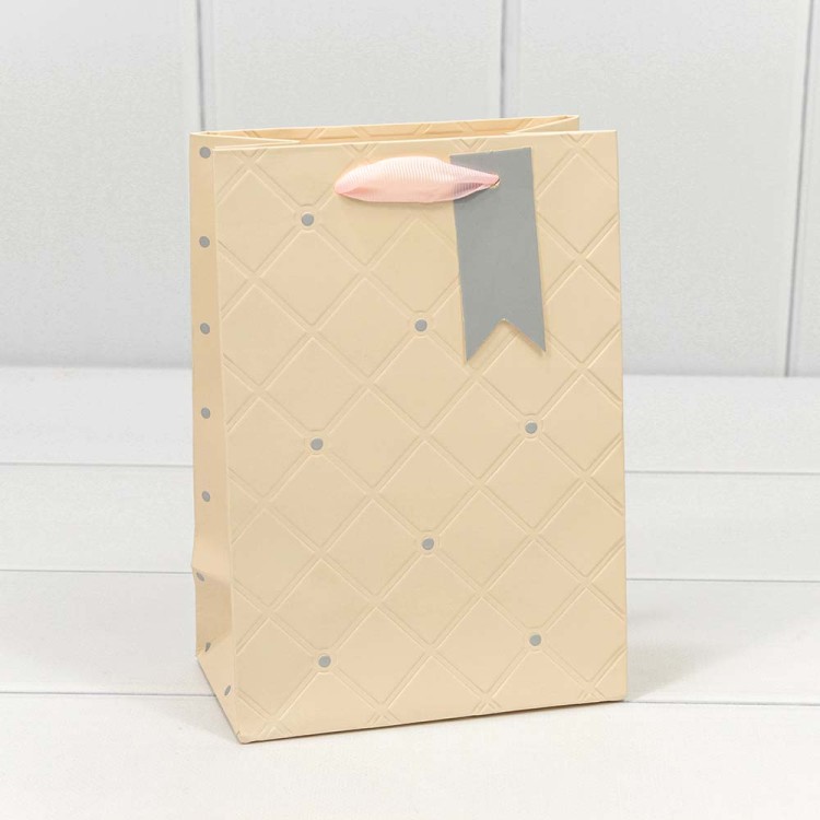 000152G Пакет подарочный "Эксклюзив" (микс) 14*20*8 230г 1/20 1/480