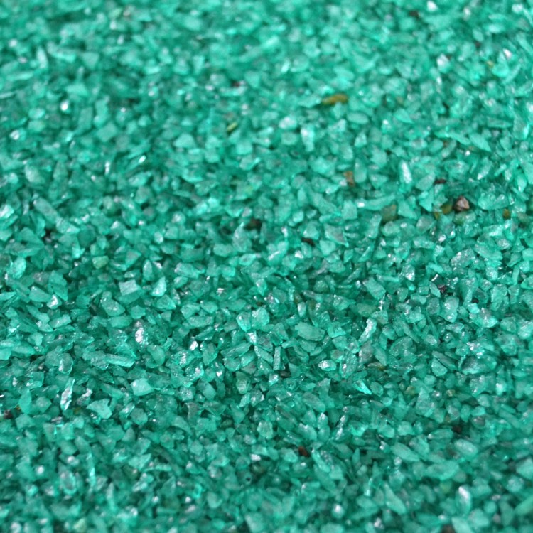 301527080907 Песок цветной изумруд (кварцевая крошка, фракция 0,5-1 мм) вес: 800г объем: 650мл